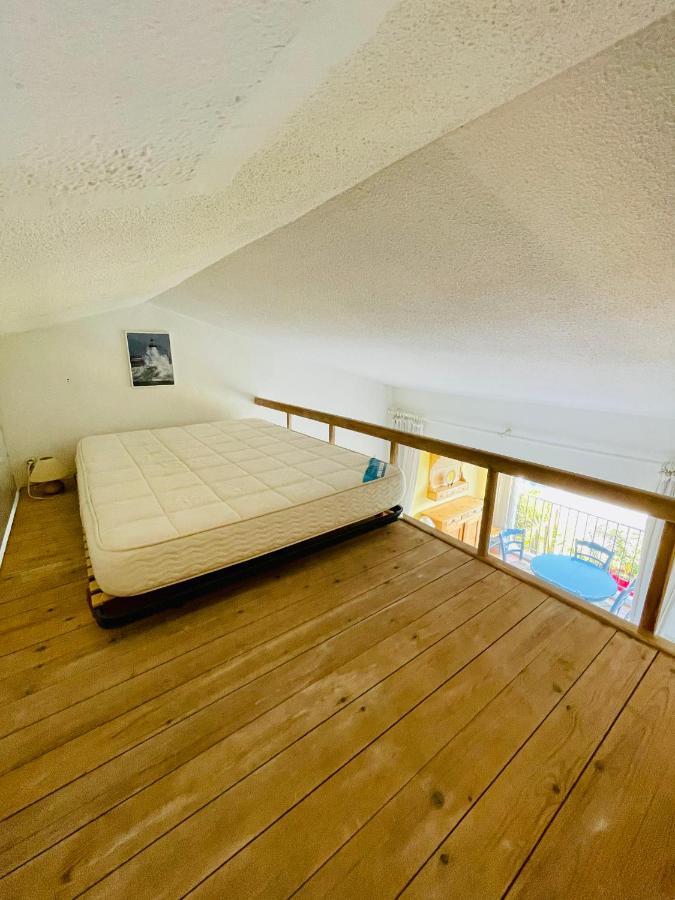 Bel Appartement Avec Mezzanine, Vue Mer Et Piscine Коголин Экстерьер фото