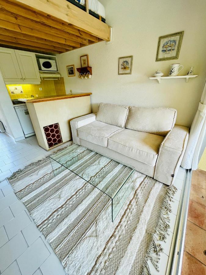 Bel Appartement Avec Mezzanine, Vue Mer Et Piscine Коголин Экстерьер фото